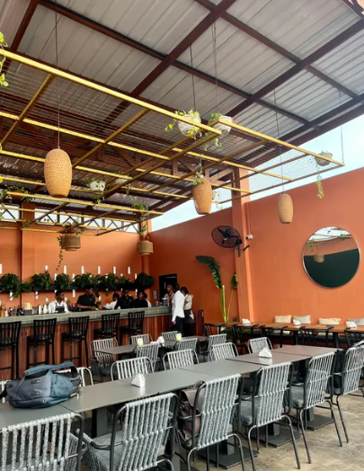 Treehouse restaurant