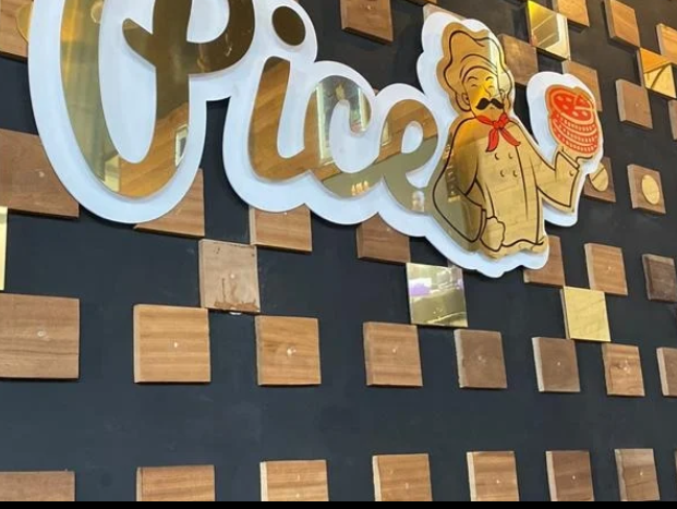 Pice Pizza and Restaurant