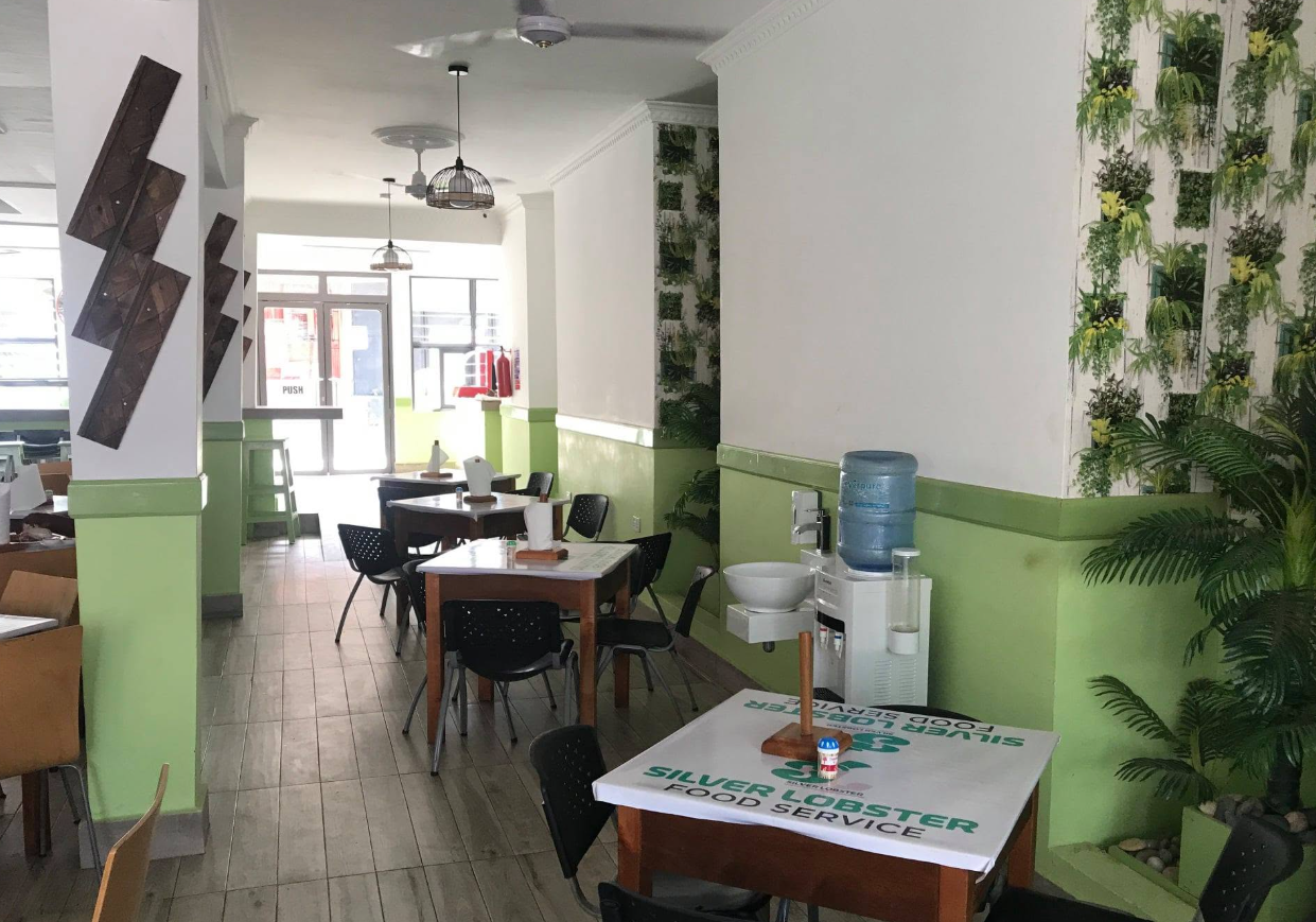 Fufu Plaza (Silver Lobster Restaurant)